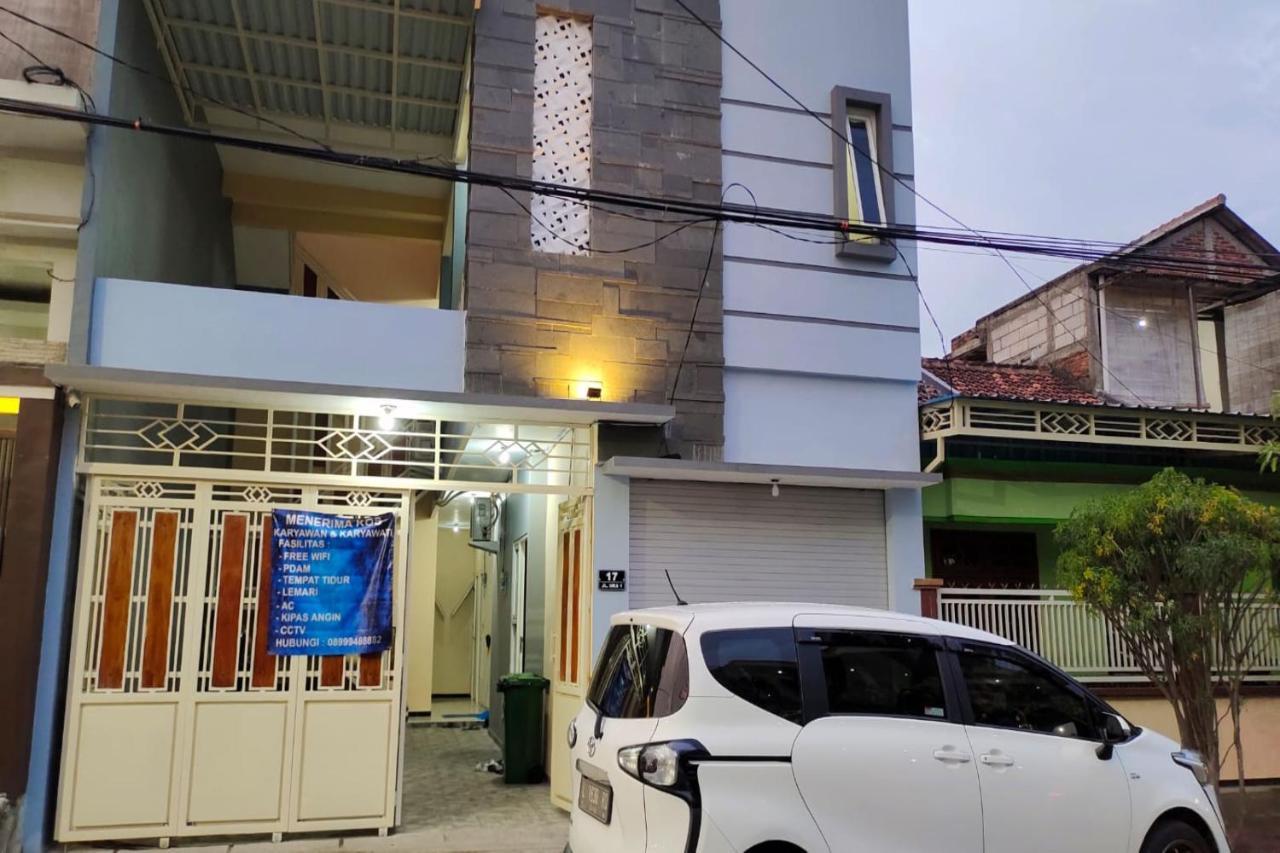 Oyo 91209 Arjuna Residence Syariah Sby Surabaya Dış mekan fotoğraf