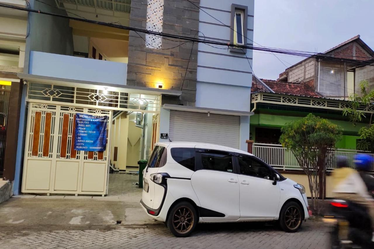 Oyo 91209 Arjuna Residence Syariah Sby Surabaya Dış mekan fotoğraf